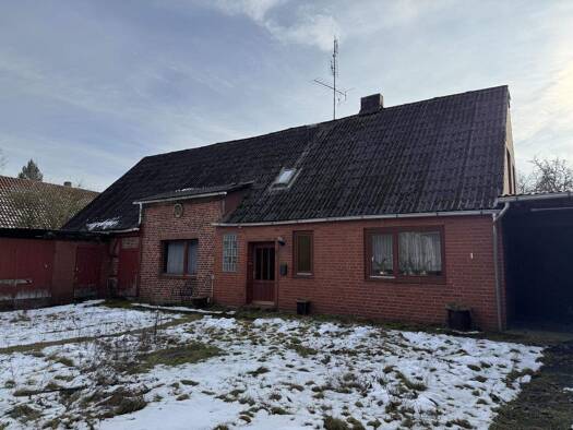 Einfamilienhaus zum Kauf 299.000 € 7 Zimmer 180 m² 11.680 m² Grundstück frei ab sofort Langendorf 29484