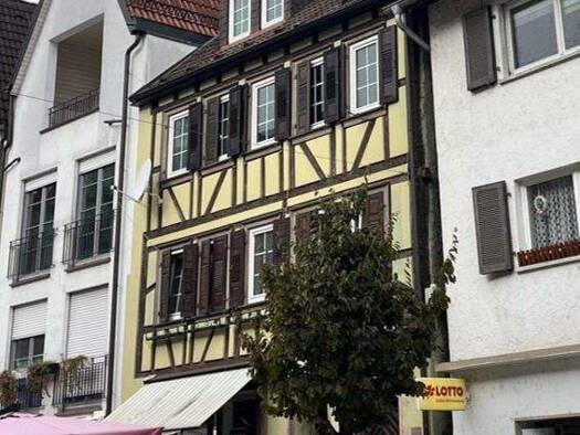 Haus zum Kauf 192.500 € 8 Zimmer 300 m² 183 m² Grundstück Tauberbischofsheim 97941