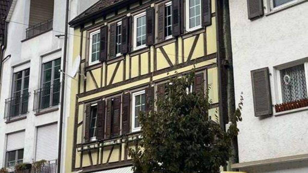 Haus zum Kauf 192.500 € 8 Zimmer 300 m² 183 m² Grundstück Tauberbischofsheim 97941