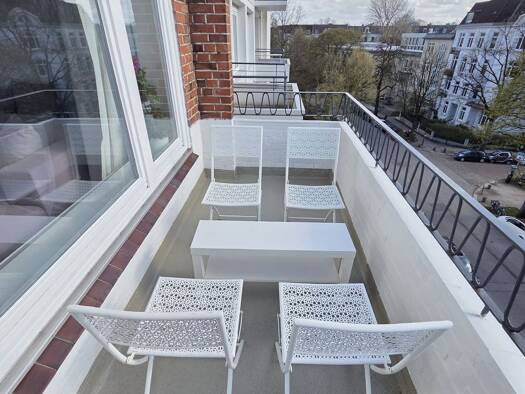 Wohnung zur Miete 2.498 € 3 Zimmer 78 m² 4. Geschoss frei ab sofort Eppendorf Hamburg 20251