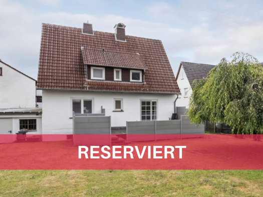Einfamilienhaus zum Kauf 230.000 € 6 Zimmer 115,6 m² 577 m² Grundstück frei ab sofort Großenritte Baunatal 34225