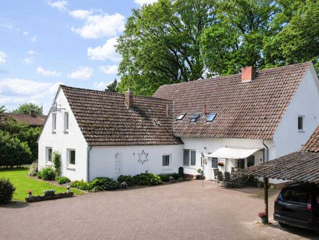 Mehrfamilienhaus zum Kauf 149.000 € 11 Zimmer 230,2 m² 3.898,2 m² Grundstück Drebber 49457