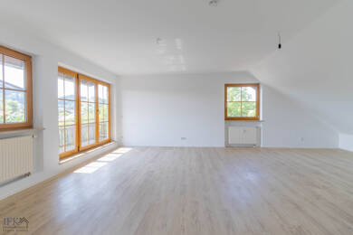 Wohnung zum Kauf 329.000 € 3 Zimmer 85,3 m² Dachgeschoss, 2. Geschoss Peiting Peiting 86971