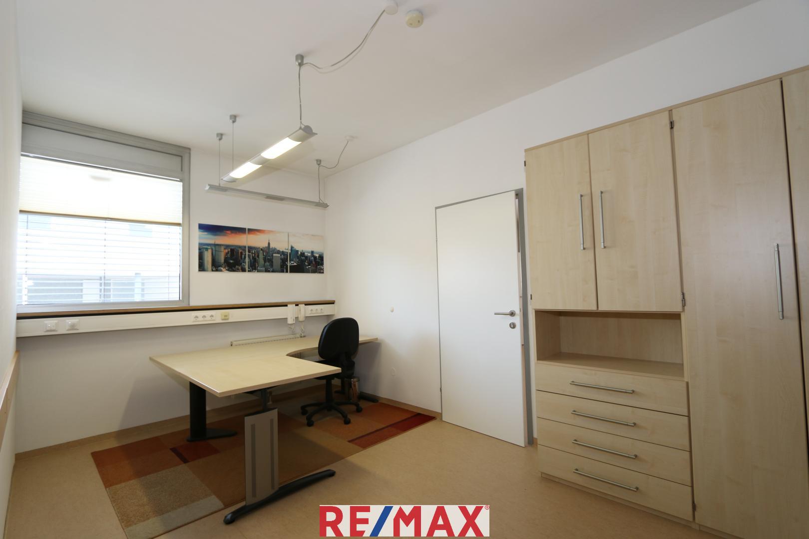 Praxis zur Miete 1.120 € 4 Zimmer 93 m²<br/>Bürofläche Innere Stadt Villach 9500