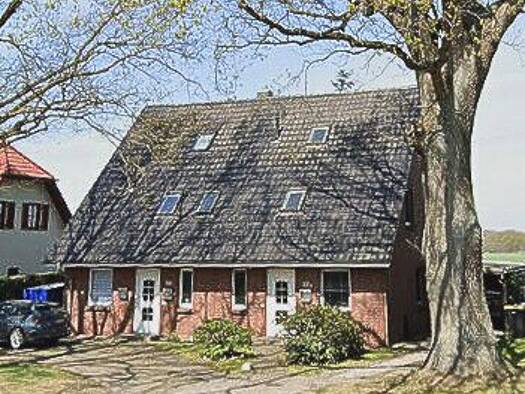 Mehrfamilienhaus zum Kauf 449.000 € 10 Zimmer 200 m² 841 m² Grundstück Banzkow Banzkow 19079
