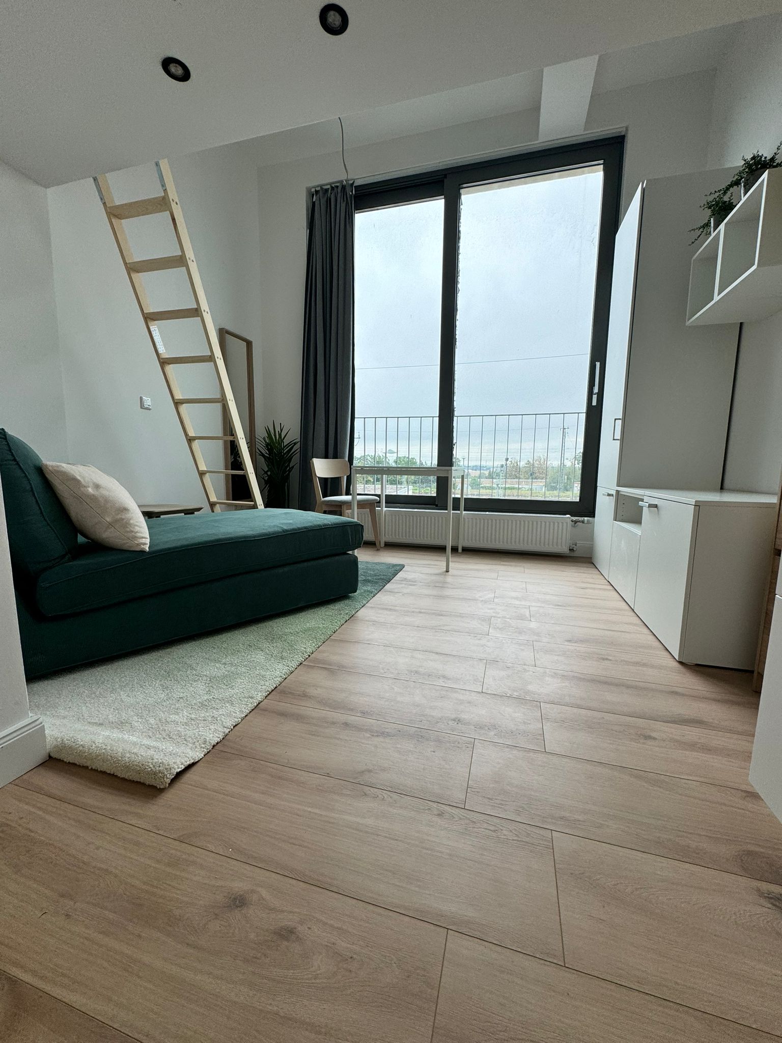 Apartment zur Miete 640 € 13 Zimmer 33 m²<br/>Wohnfläche 1.<br/>Geschoss ab sofort<br/>Verfügbarkeit Friedberg Friedberg 61169