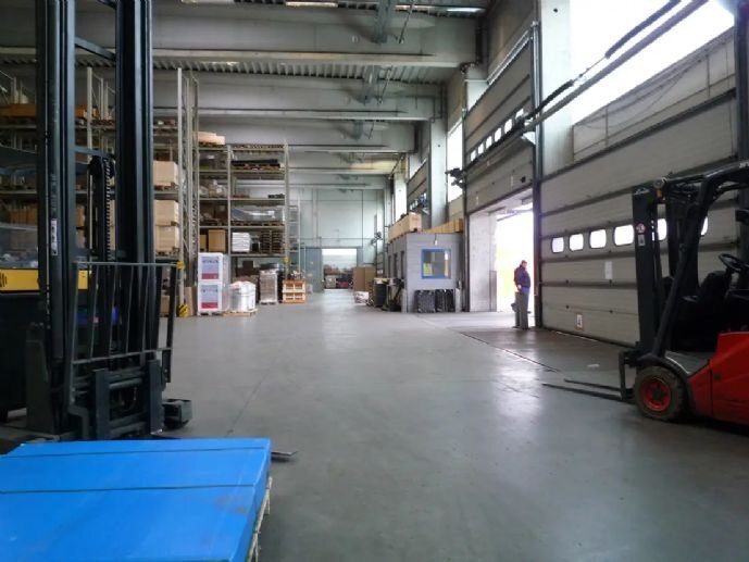 Lagerhalle zur Miete provisionsfrei 5.700 m²<br/>Lagerfläche Bergen-Enkheim Frankfurt am Main 60388