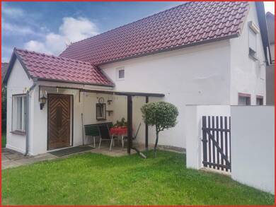 Mehrfamilienhaus zum Kauf 66.000 € 5 Zimmer 110 m² 360 m² Grundstück frei ab sofort Sallgast Sallgast 03238