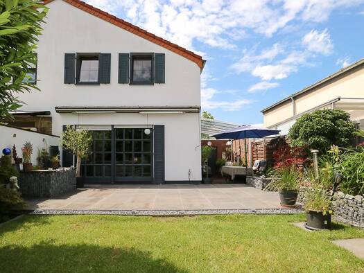 Doppelhaushälfte zum Kauf 440.000 € 4 Zimmer 100,7 m² 247 m² Grundstück Neuss / Hoisten 41469
