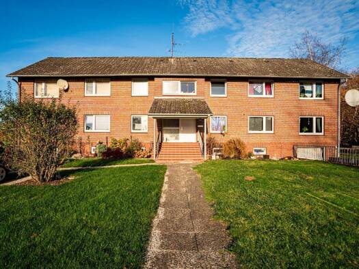 Mehrfamilienhaus zum Kauf als Kapitalanlage geeignet 560.000 € 16 Zimmer 364 m² 1.377 m² Grundstück Drochtersen 21706