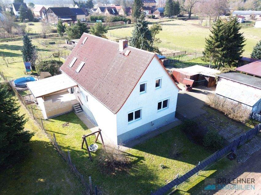 Immobilie in Plattenburg - Ländliche Ruhe trifft modernen Wohnkomfort - Das großzügige Einfamilienhaus mit gepflegtem Garten! - Bild 0