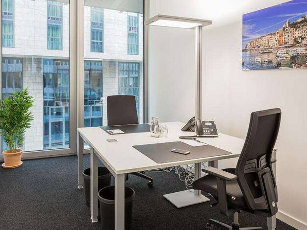 Bürofläche zur Miete provisionsfrei 12 m² Bürofläche teilbar ab 7 m² Bertha-Benz-Straße 5 Moabit Berlin 10557