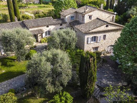 Einfamilienhaus zum Kauf 2.200.000 € 243 m² 3.600 m² Grundstück Centre Ville Nord Grasse 06130