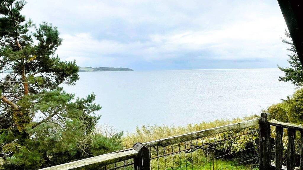 Mehrfamilienhaus zum Kauf 830.000 € 4 Zimmer 300 m² 2.434 m² Grundstück frei ab sofort Alt Reddevitz Middelhagen 18586