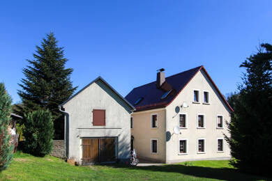 Mehrfamilienhaus zum Kauf provisionsfrei 269.000 € 8 Zimmer 256 m² 929 m² Grundstück Steina 01920