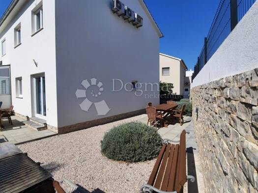 Haus zum Kauf 325.000 € 6 Zimmer 125 m² Vodice Vodice