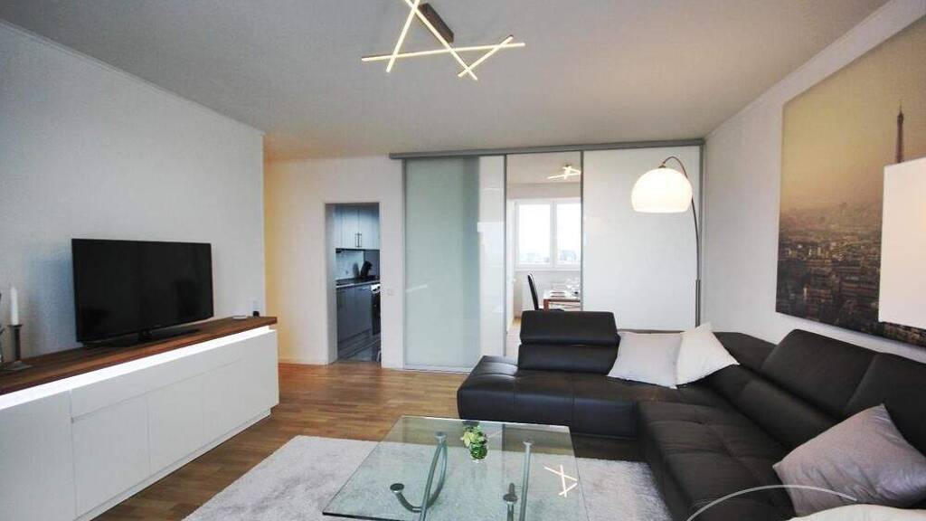 Wohnung zur Miete Wohnen auf Zeit 2.800 € 4 Zimmer 94 m² frei ab sofort Liederbach 65835