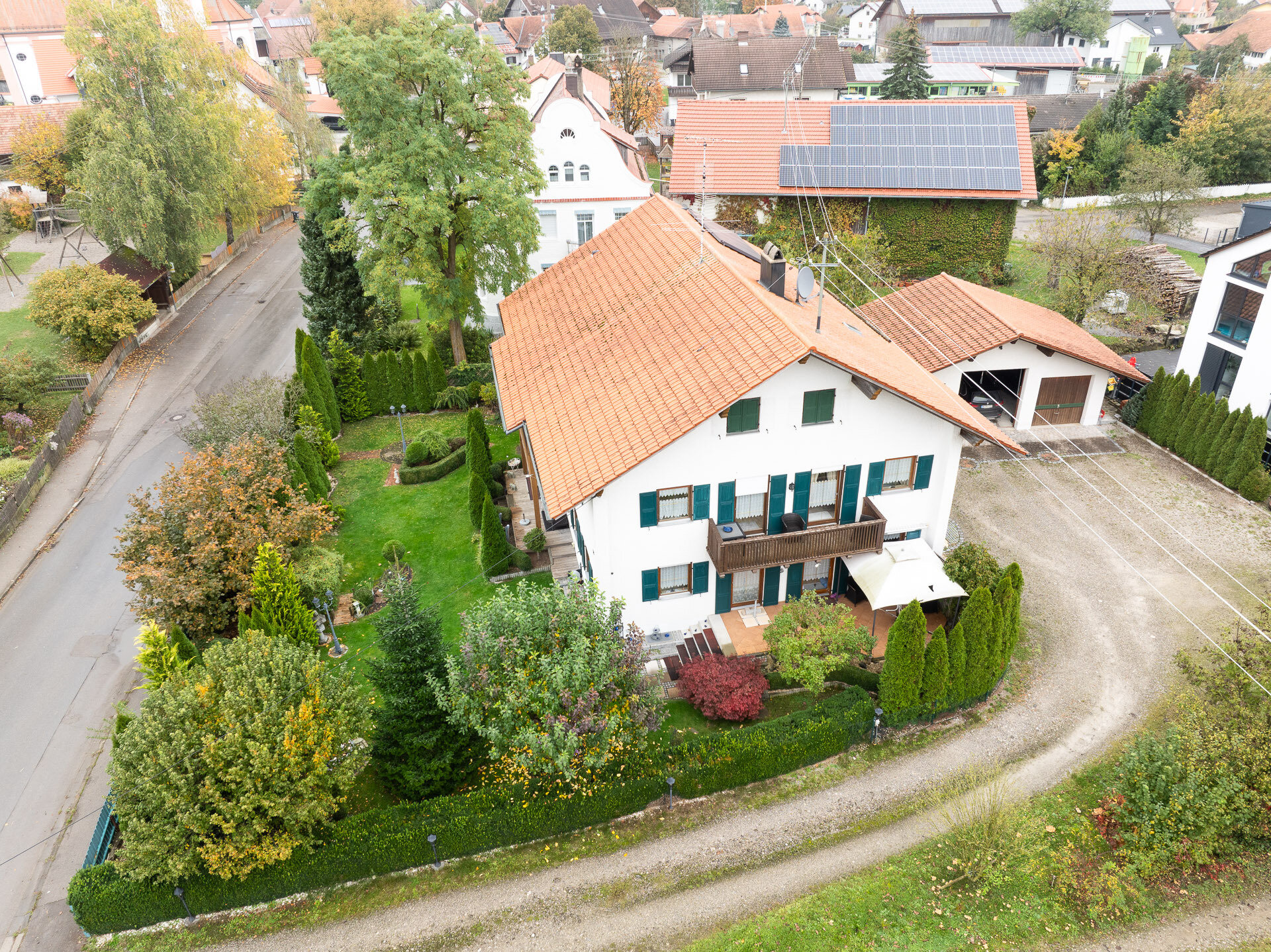 Mehrfamilienhaus zum Kauf als Kapitalanlage geeignet 995.000 € 7 Zimmer 260 m²<br/>Wohnfläche 1.121 m²<br/>Grundstück Stockheim Bad Wörishofen 86825