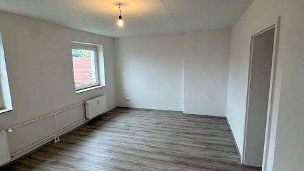 Wohnung zur Miete 509 € 3 Zimmer 67,5 m² frei ab sofort Elisenstr. 13 Marxloh Duisburg 47169