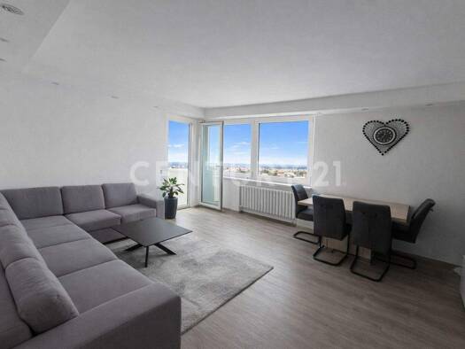 Wohnung zum Kauf 289.000 € 4 Zimmer 82 m² 6. Geschoss Ummendorf 88444