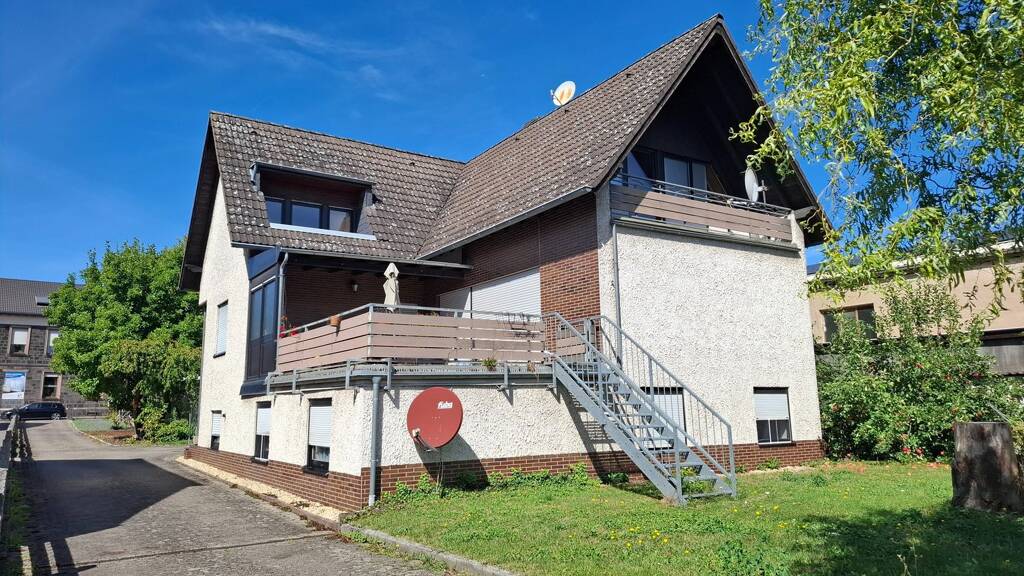 Einfamilienhaus zum Kauf provisionsfrei 545.000 € 7,5 Zimmer 235 m² 1.226 m² Grundstück Andernach 56626