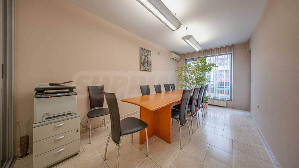 Bürofläche zum Kauf 480.000 € 5 Zimmer Sofia