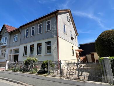 Mehrfamilienhaus zum Kauf 178.000 € 177,1 m² 454 m² Grundstück Bad Blankenburg Bad Blankenburg 07422