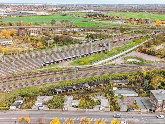 Grundstück zur Versteigerung 99.000 € 2.458 m² Grundstück Raffineriestraße Innenstadt Halle (Saale) 06112