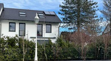 Doppelhaushälfte zur Miete 3.940 € 5 Zimmer 222 m² Stockdorf Gauting 82131