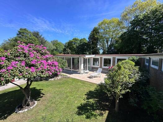 Bungalow zum Kauf 599.000 € 4 Zimmer 112 m² 676 m² Grundstück Lurup Altona 22547