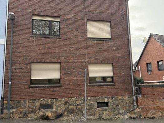 Mehrfamilienhaus zum Kauf 249.000 € 220 m² 460 m² Grundstück Siedlung Waldschule Eschweiler 52249