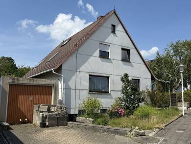 Mehrfamilienhaus zum Kauf 145.000 € 8 Zimmer 165 m² 779 m² Grundstück Hildesheim 31137