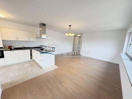 Wohnung zur Miete 1.250 € 3,5 Zimmer 82 m² Unterlauchringen Lauchringen 79787