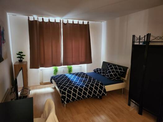 WG-Zimmer zur Miete 950 € 30 m² Geschoss 1/2 frei ab 15.10.2026 Neuhausen-Nymphenburg München 80637