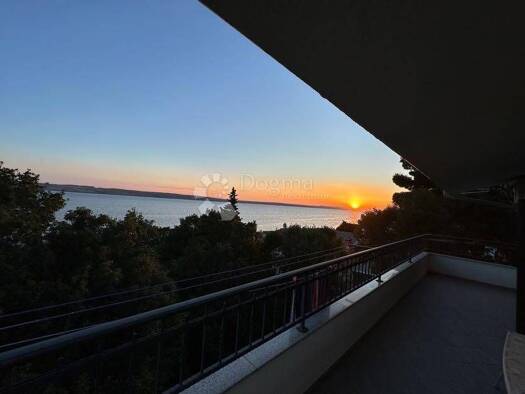Haus zum Kauf 550.000 € 10 Zimmer 260 m² Baric Draga, Karlobag Karlobag