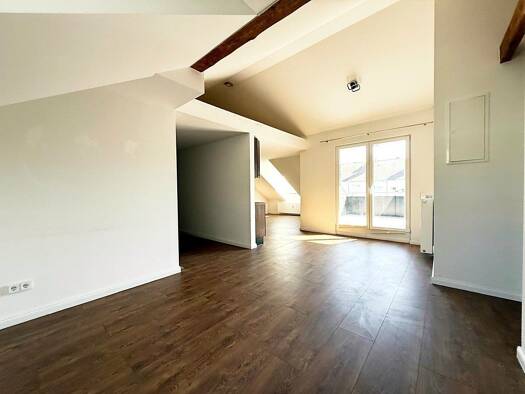Wohnung zur Miete 875 € 4 Zimmer 115 m² 3. Geschoss Barmen Langerfeld-Mitte 42289