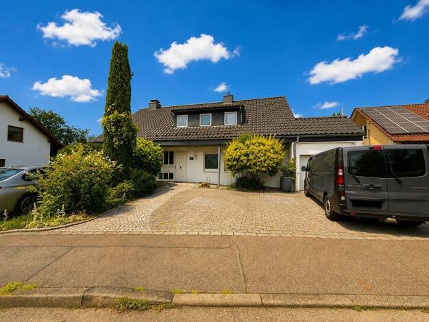 Mehrfamilienhaus zum Kauf 650.000 € 8 Zimmer 203,6 m² 888 m² Grundstück Schwäbisch Hall Schwäbisch Hall 74523