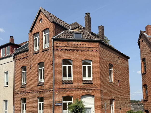 Reihenendhaus zum Kauf provisionsfrei 490.000 € 10 Zimmer 200 m² 350 m² Grundstück Krehlastraße 38 Moritzberg Hildesheim 31137