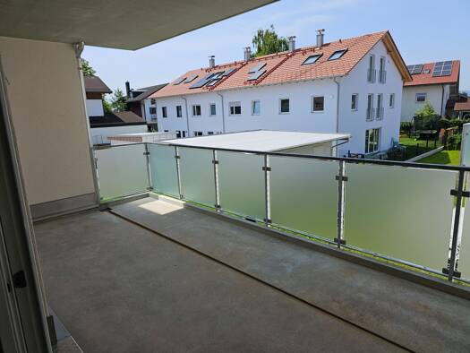 Wohnung zum Kauf - Erstbezug provisionsfrei 555.000 € 3 Zimmer 95,2 m² 1. Geschoss frei ab sofort Ellmosener Wies 15a Bad Aibling 83043