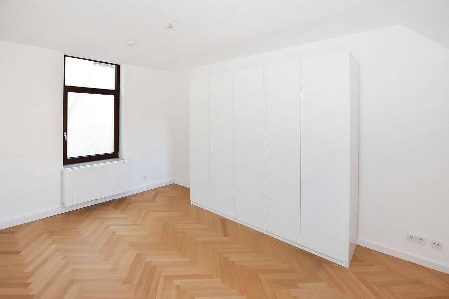 Denkmalgeschützte Maisonette-Wohnung im historischen Stil! – Hannover – Vorschaubild 3