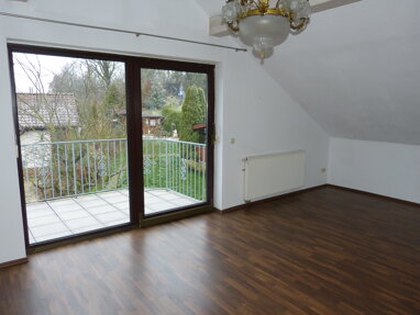 Wohnung zur Miete 650 € 4 Zimmer 105 m² 1. Geschoss Bergweg 17 Reckendorf Reckendorf 96182