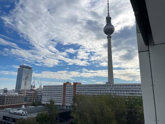 Wohnung zur Miete 1.500 € 3 Zimmer 86 m² Geschoss 10/24 frei ab sofort Rochstraße 9 Mitte Berlin 10178