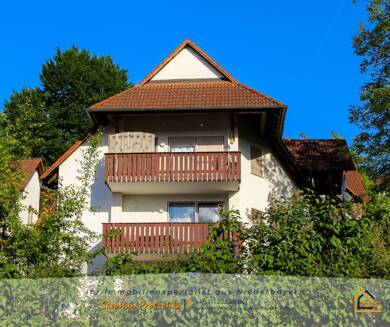 Wohnung zum Kauf 259.000 € 3 Zimmer 93 m² 2. Geschoss Höckinger Straße 93 Landau Landau an der Isar 94405