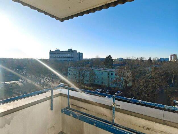 Wohnung zur Miete 521 € 2 Zimmer 64,7 m² 5. Geschoss frei ab sofort Sandstr. 64 Spandau Berlin 13593