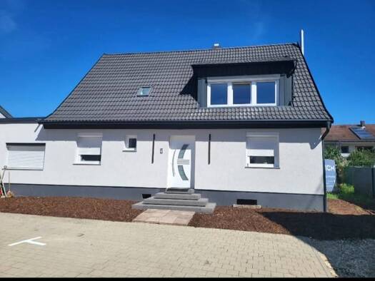 Einfamilienhaus zum Kauf provisionsfrei 420.000 € 8 Zimmer 150 m² 240 m² Grundstück Westerheim 72589