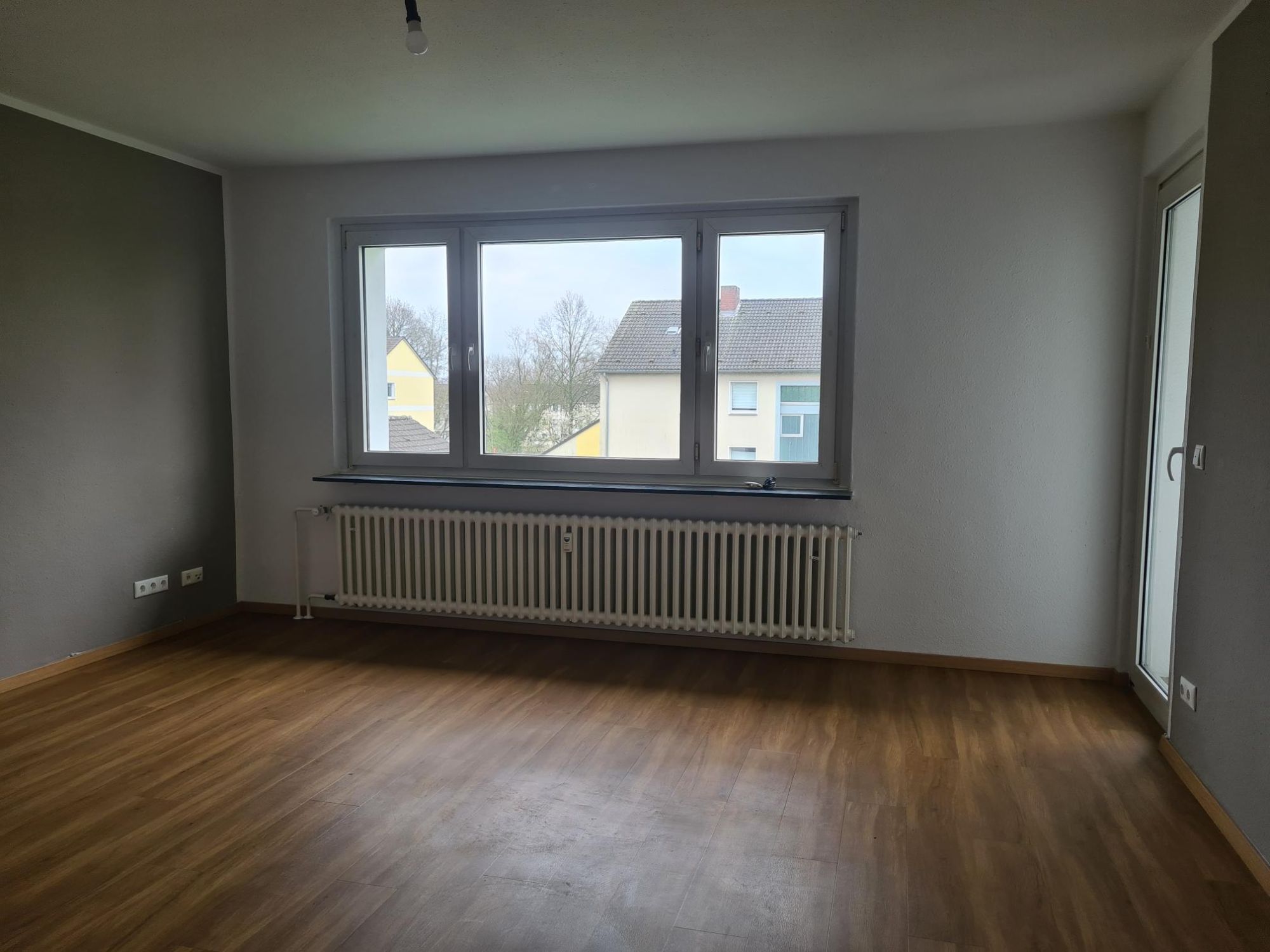 Wohnung zur Miete 667 € 3 Zimmer 74 m²<br/>Wohnfläche 1.<br/>Geschoss 01.01.2025<br/>Verfügbarkeit Marienstr. 4 Rumeln - Kaldershausen Duisburg 47239