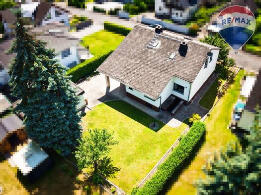 Einfamilienhaus zum Kauf 381.000 € 8 Zimmer 186 m² 590 m² Grundstück Staffel Limburg 65556