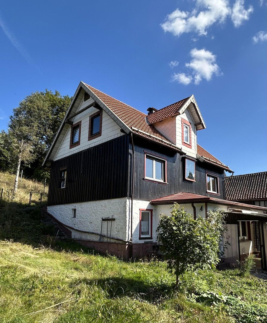 Einfamilienhaus zum Kauf provisionsfrei 119.000 € 7 Zimmer 130 m²<br/>Wohnfläche 489 m²<br/>Grundstück Alte Brockenstraße 11 Königshütte Königshütte 38875