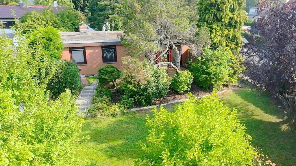 Bungalow zum Kauf 698.000 € 5 Zimmer 171,9 m² 647 m² Grundstück Bad Homburg Bad Homburg vor der Höhe 61350