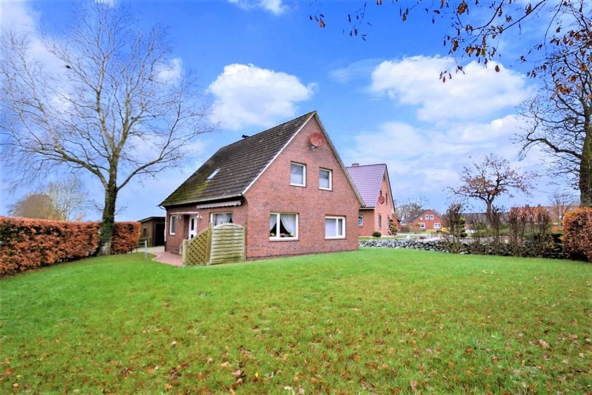 Einfamilienhaus zum Kauf 179.000 € 4 Zimmer 101 m²<br/>Wohnfläche 804 m²<br/>Grundstück Wiegboldsbur Südbrookmerland 26624